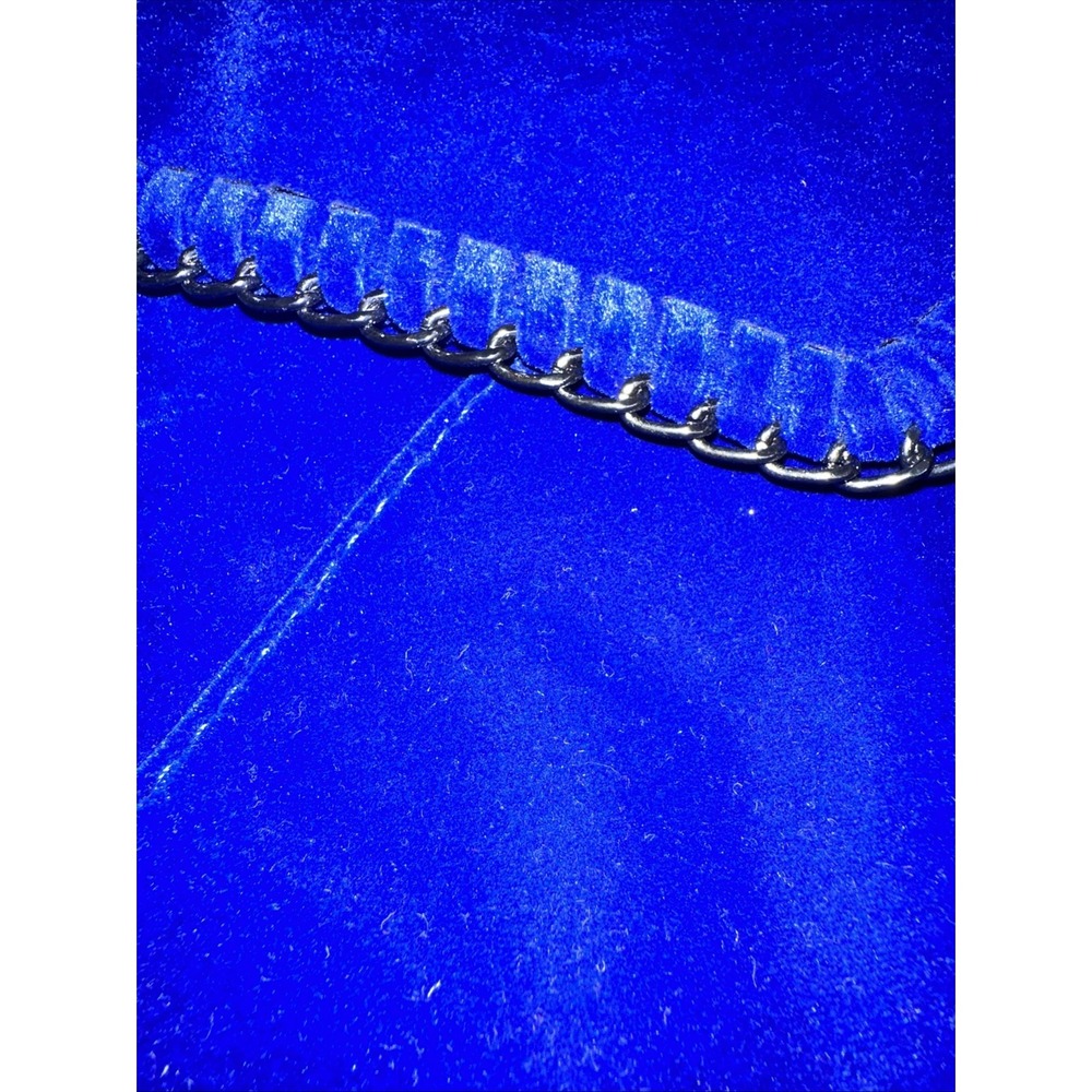 Design Lab Lord & Taylor Envelope Purse Clutch Blue Velvet 11 X 8 - Picture 9 of 11